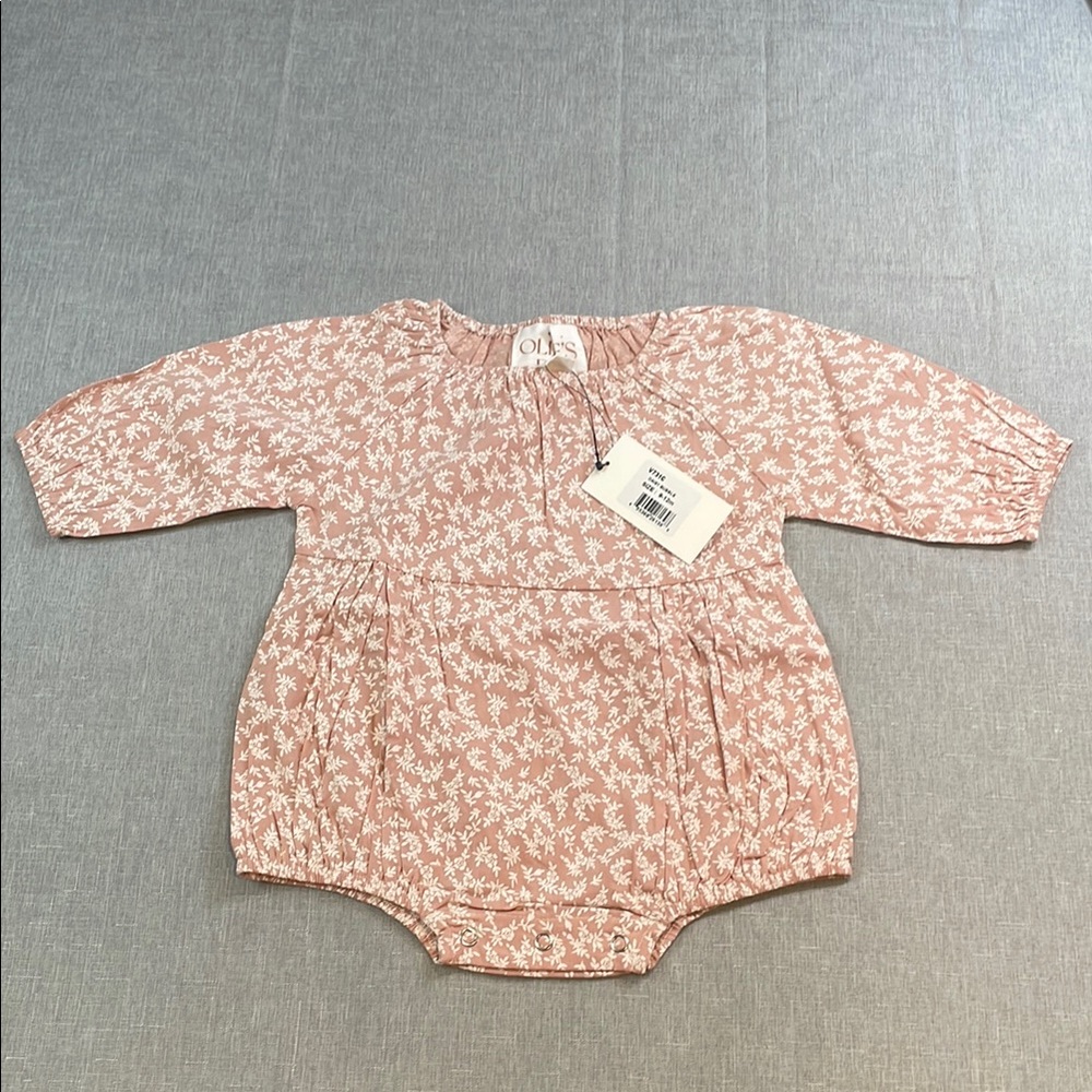 NWT Ollie's Day Pink Floral Baby Romper Size 9-12 months Cotton Long Sleeve